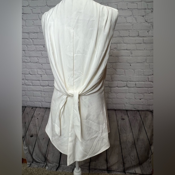 All : Row white drape front vest open tie back size medium - Picture 2 of 9